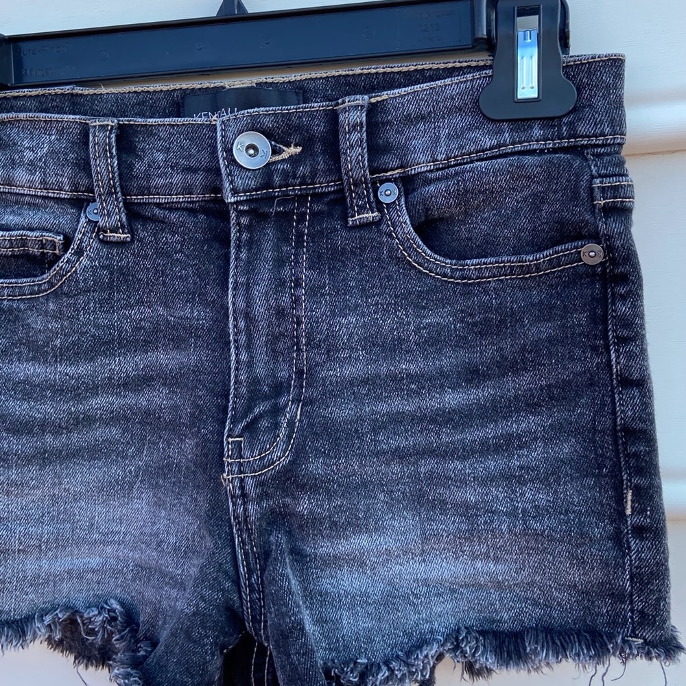 Shorts. - Picture 3 of 12